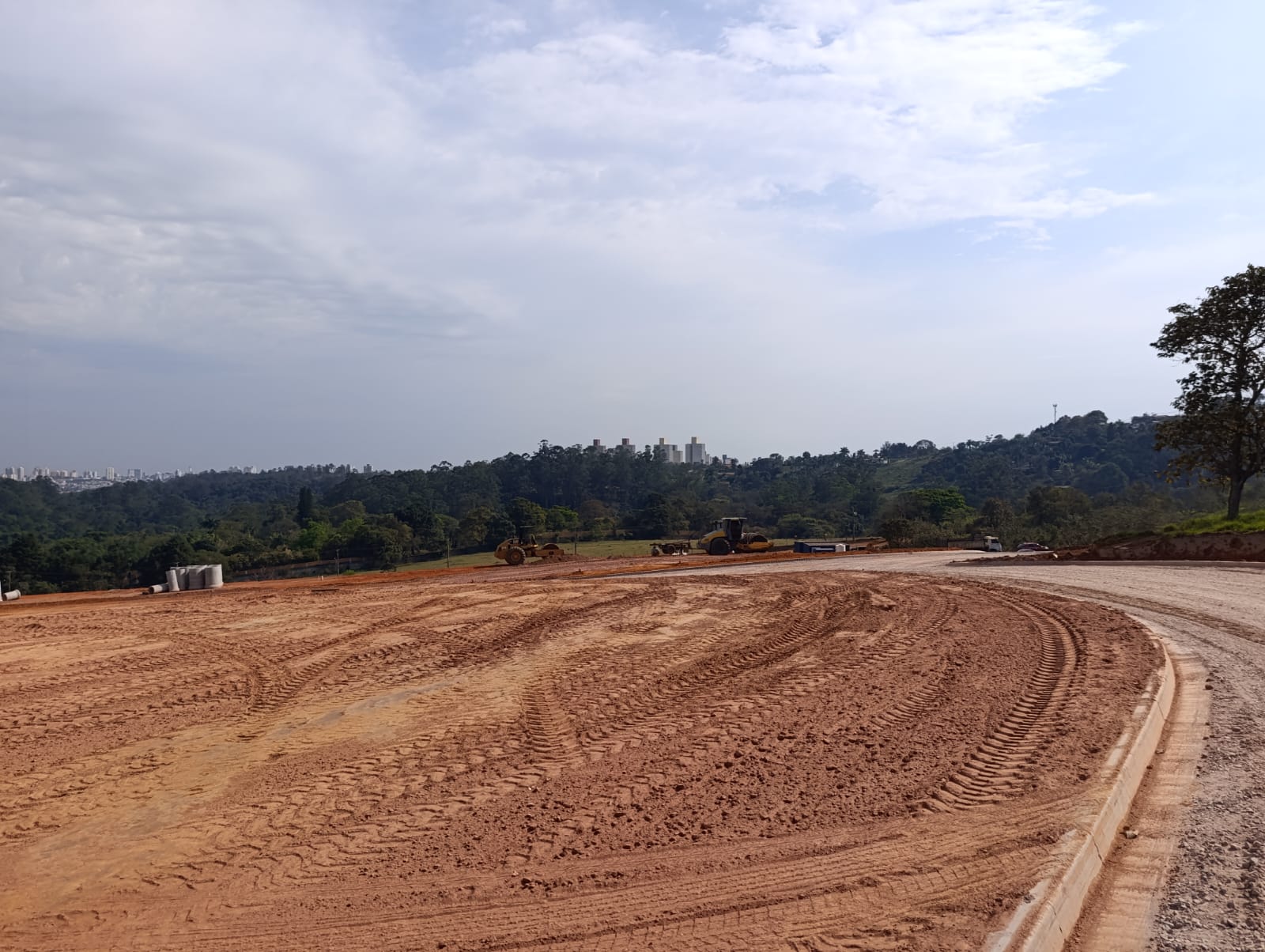 Vem Viver Jundiaí Loteamento — quadras em preparação com vista panorâmica, Jundiaí/SP