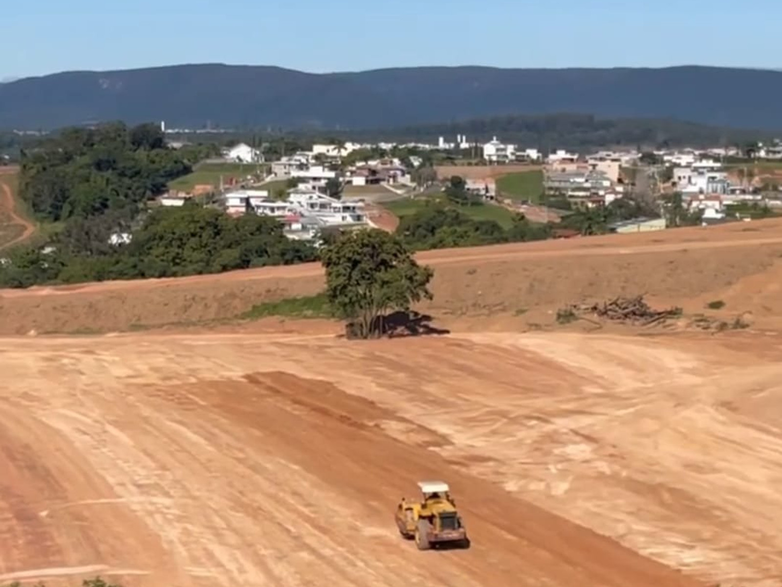 Jardim Espanha Itupeva — implantação do loteamento com lotes residenciais e comerciais em Itupeva/SP