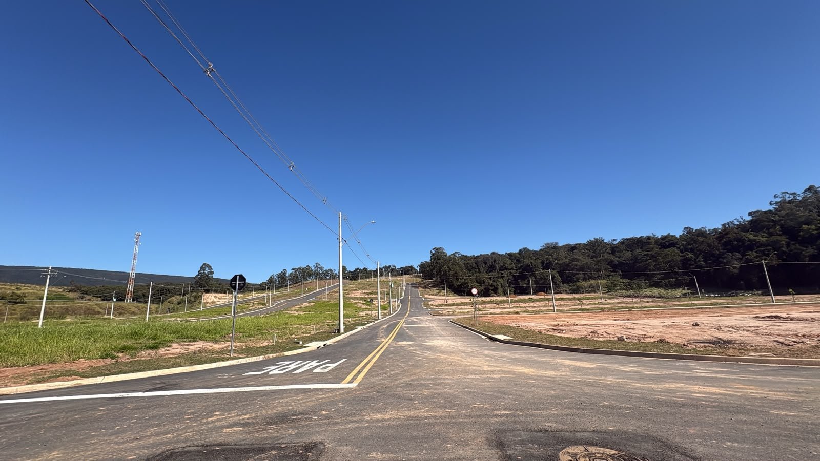 Portal dos Pássaros Jundiaí — foto 3 das obras de infraestrutura do loteamento no Bairro Medeiros, em Jundiaí/SP