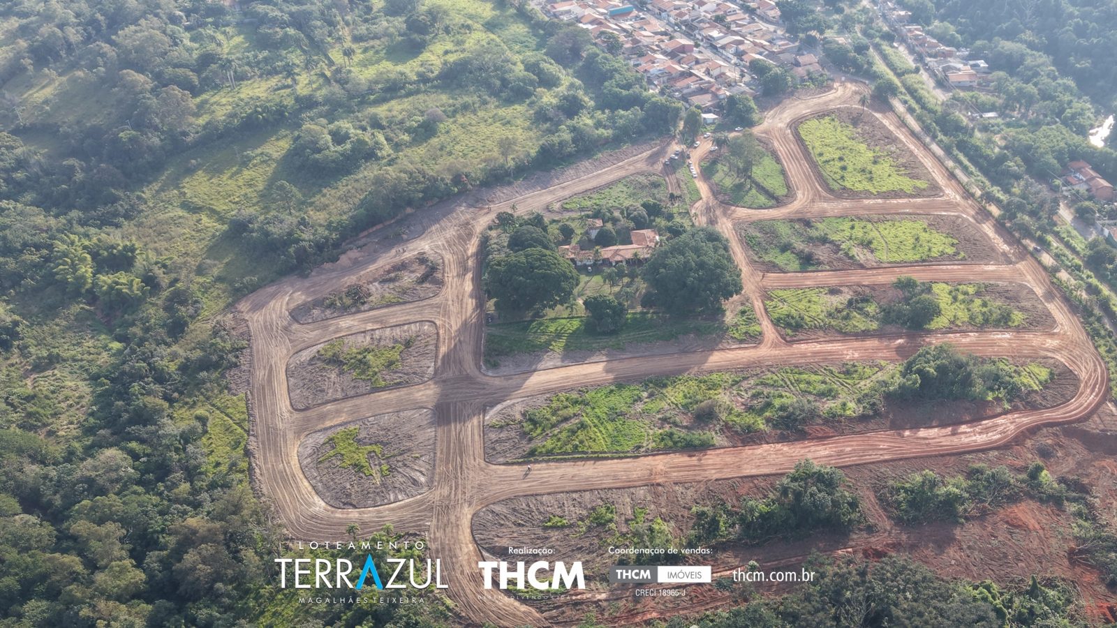 Terrazul Magalhães Teixeira Campinas — vista aérea das obras de infraestrutura do loteamento em Campinas/SP Terrazul Magalhães Teixeira Campinas — vista aérea das obras de infraestrutura do loteamento em Campinas/SP