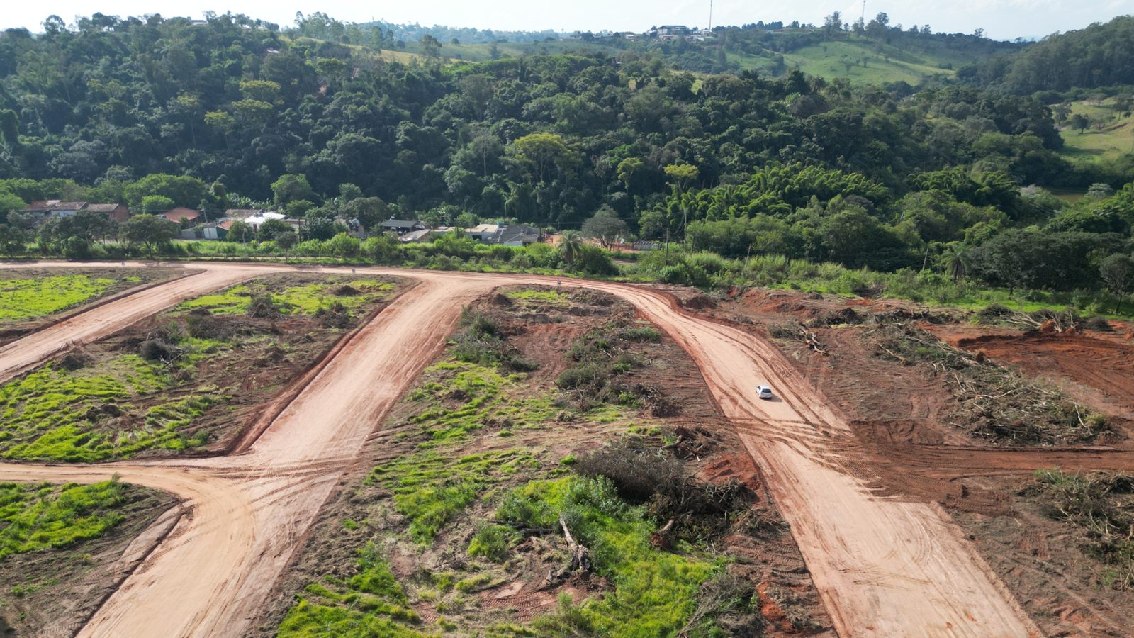 Terrazul Magalhães Teixeira Campinas — obras de terraplenagem do loteamento em Campinas/SP Terrazul Magalhães Teixeira Campinas — obras de terraplenagem do loteamento em Campinas/SP